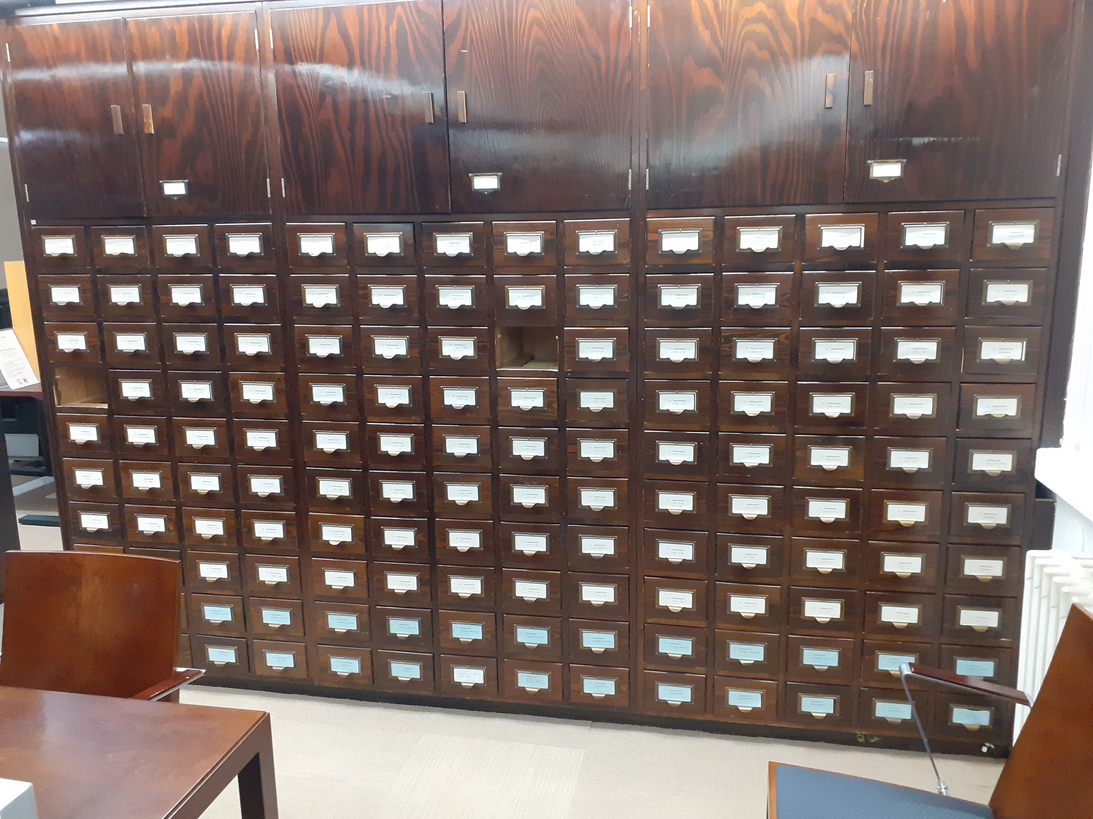 A file card drawer at the SKS archives